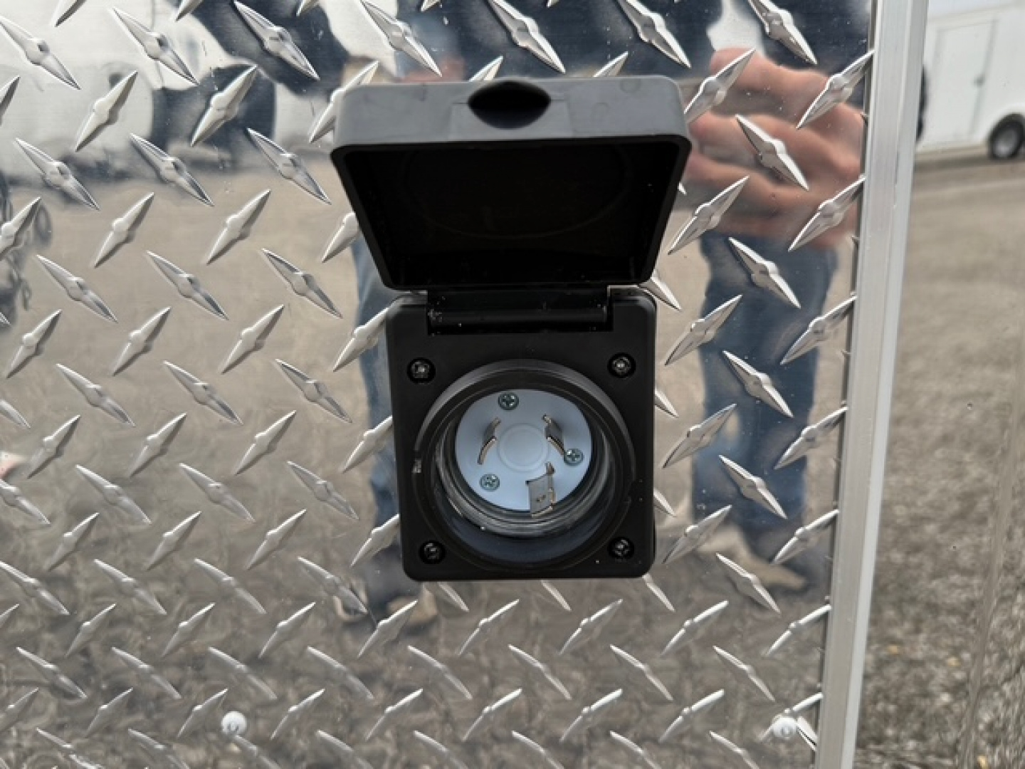 New 2026 INTECH 8.5X28 RACE TRAILER