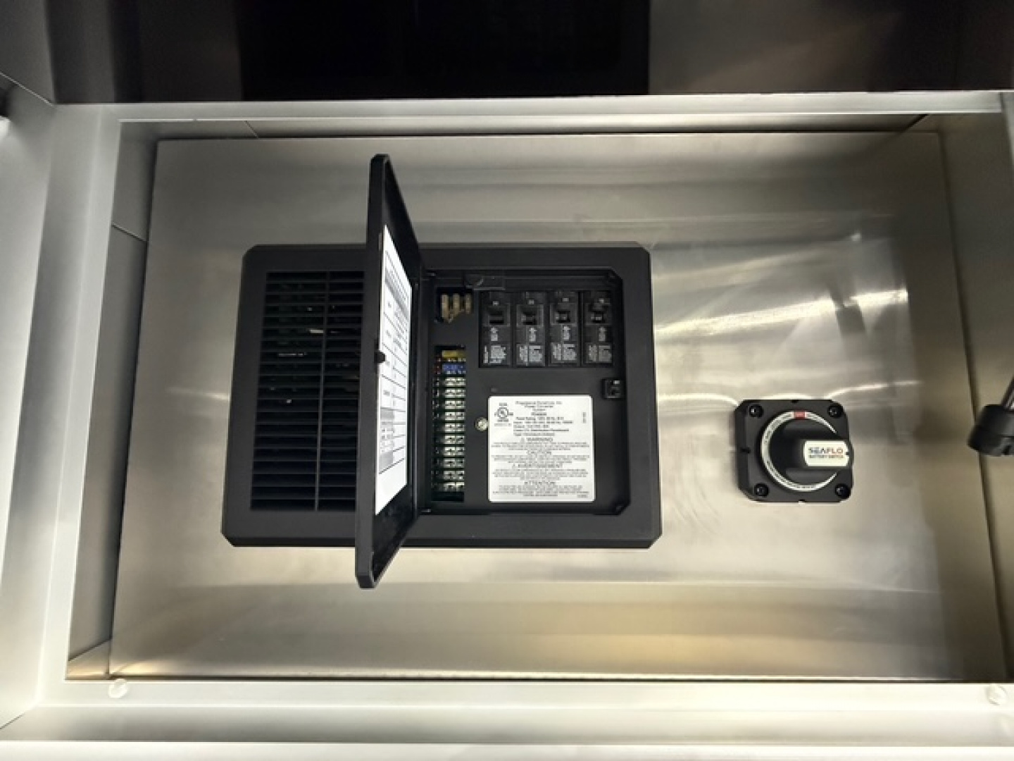 New 2026 INTECH 8.5X28 RACE TRAILER