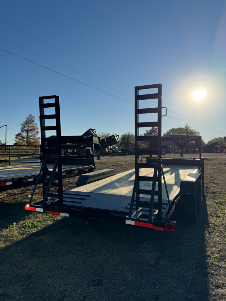 New 2026 Texas Pride Trailers EQ72216KGN-1394 Flatbed Trailer