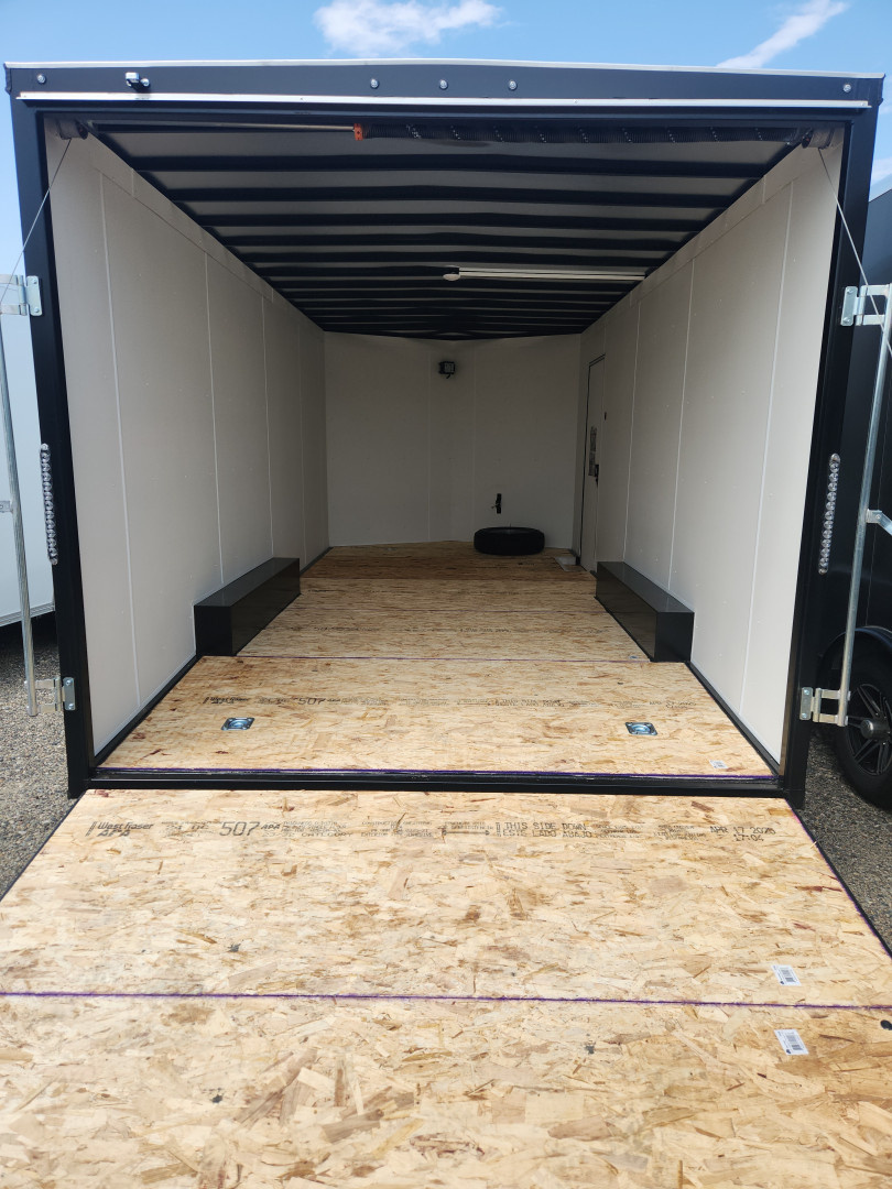 New 2025 AERO 18' ENCLOSED CARGO Cargo / Enclosed Trailer