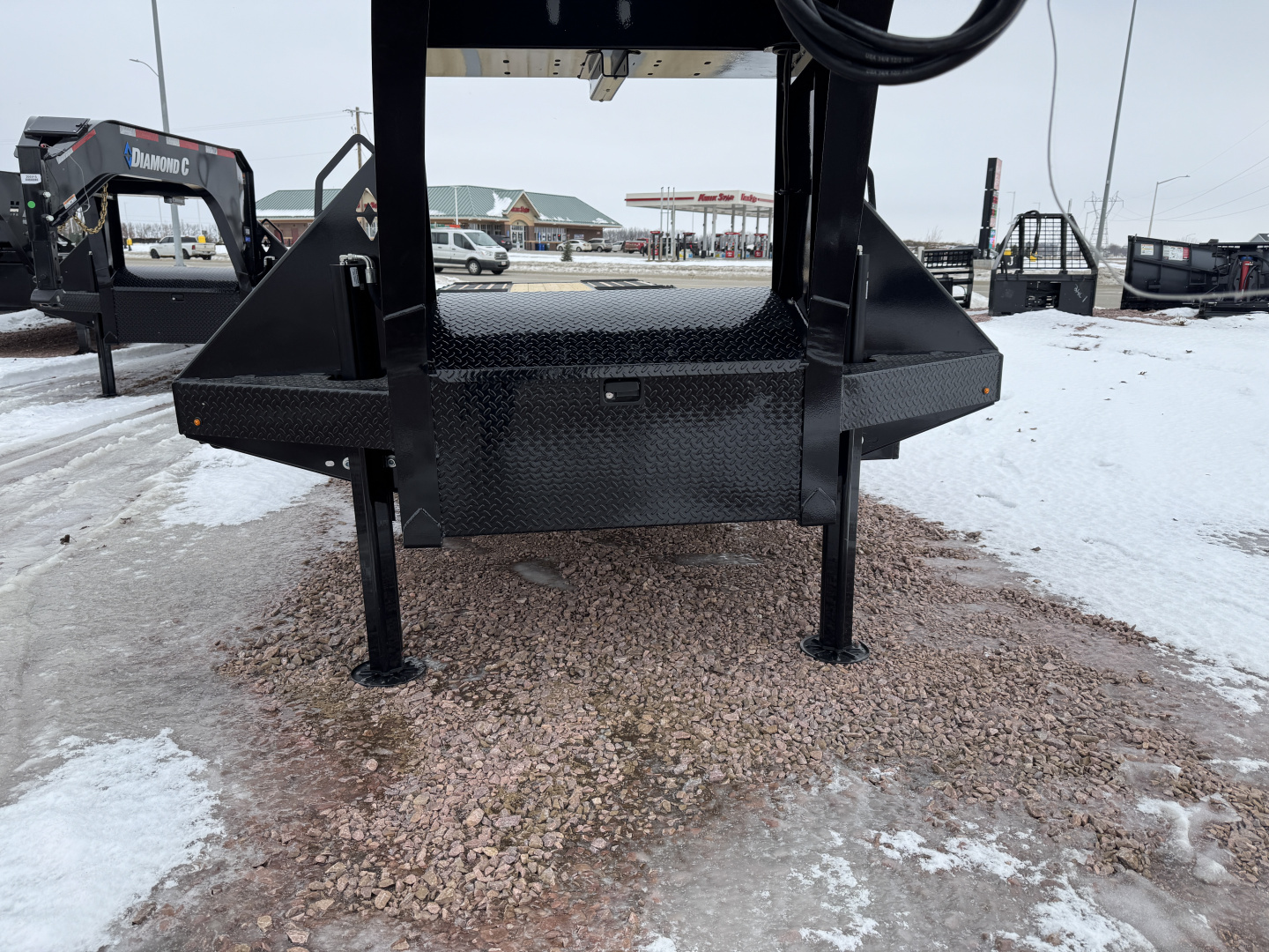 New 2026 Diamond C Trailers FMAX212HDT Deckover Trailer