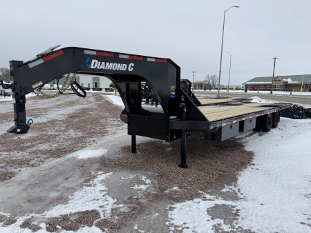 New 2026 Diamond C Trailers FMAX212HDT Deckover Trailer