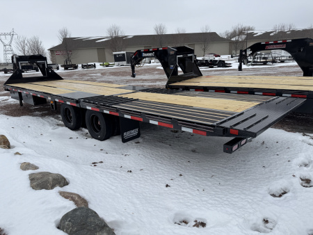 New 2026 Diamond C Trailers FMAX212HDT Deckover Trailer