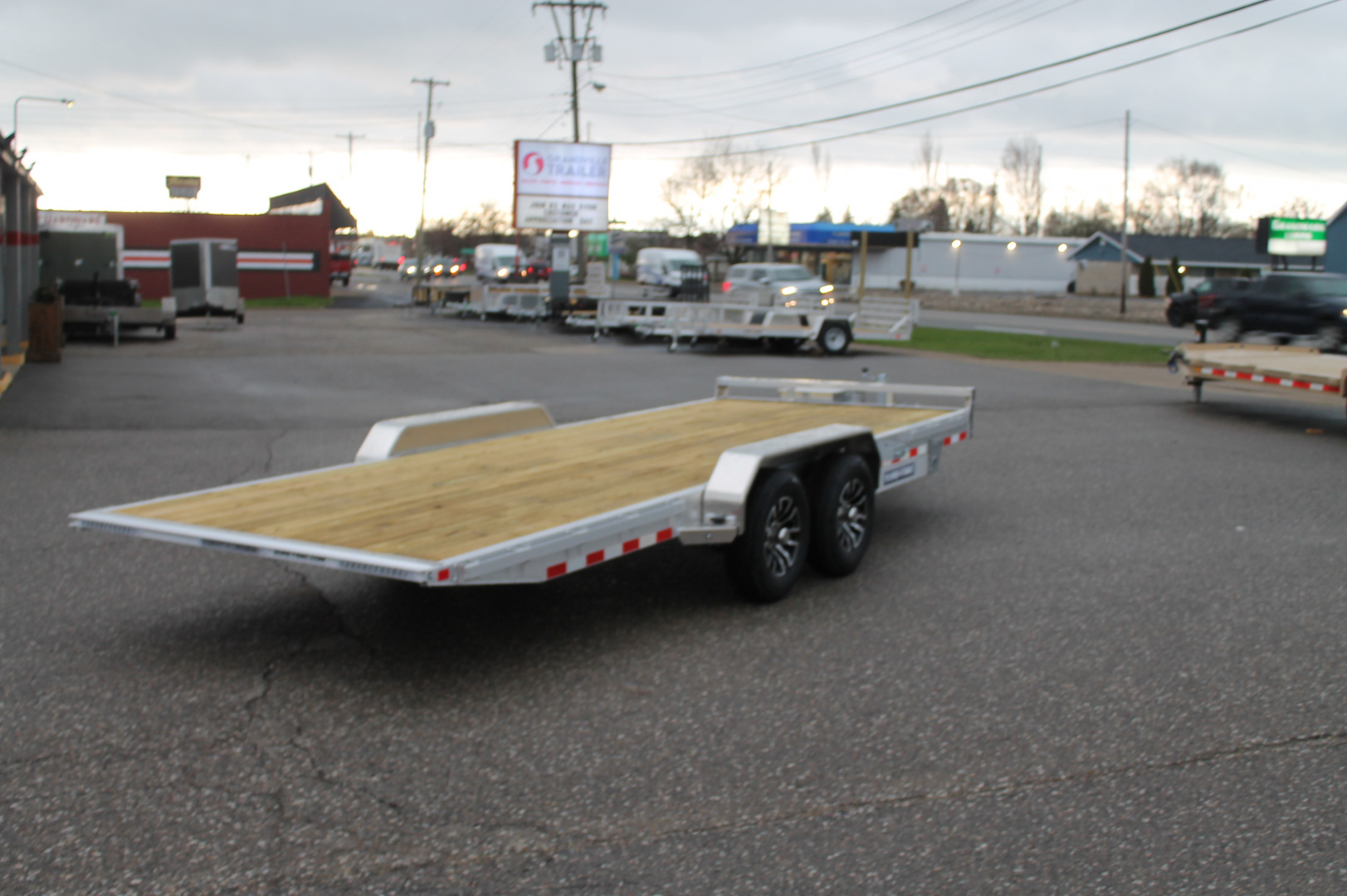 New 2025 Sure-Trac STAPT8220-BP-100 Car Hauler