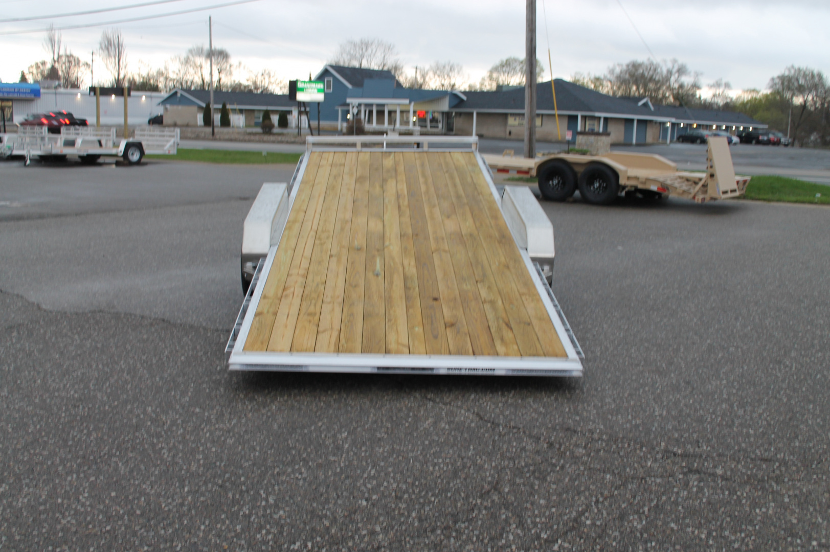 New 2025 Sure-Trac STAPT8220-BP-100 Car Hauler