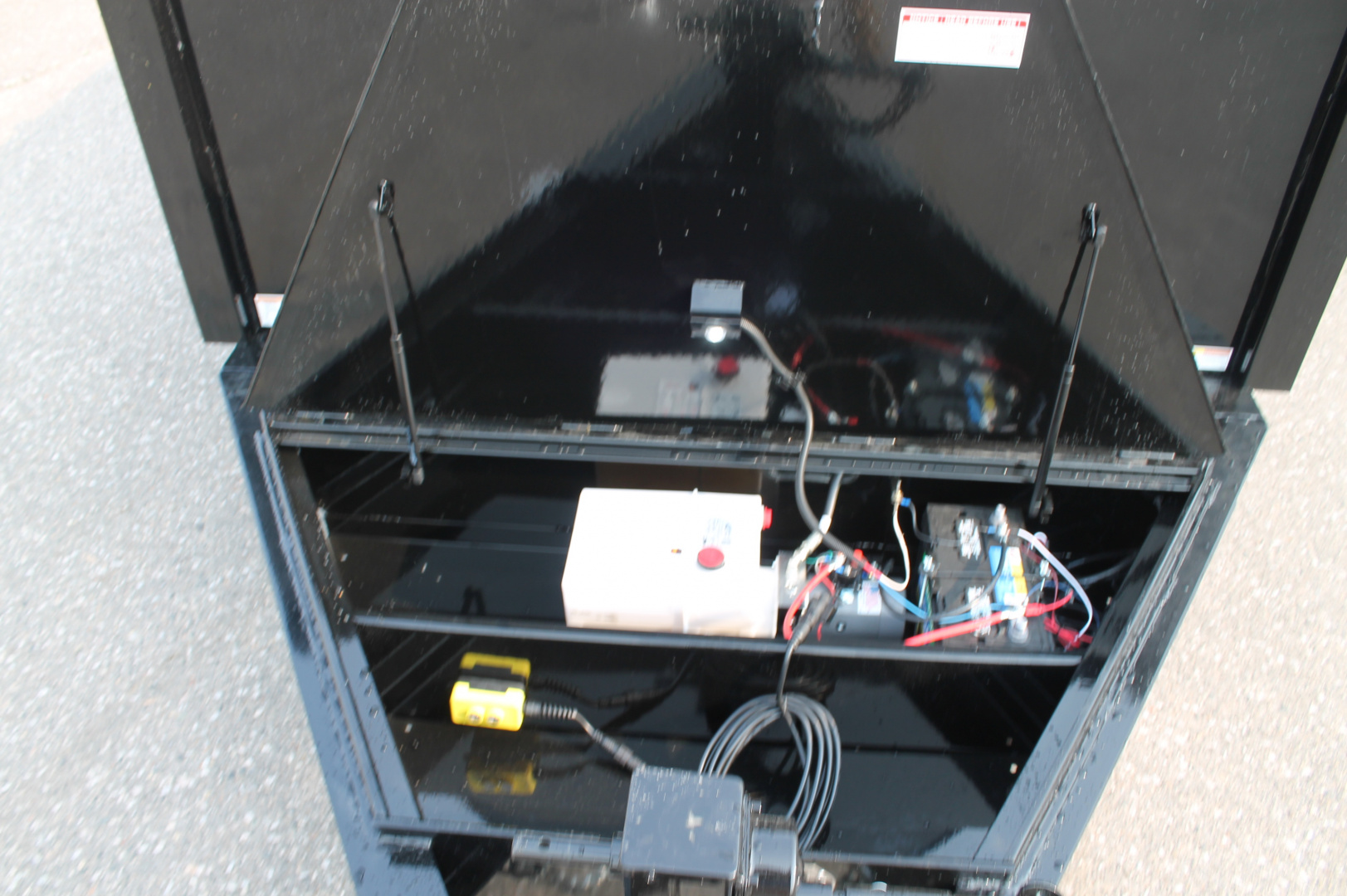 New 2025 Sure-Trac STBTL8214-BP-154 Dump Trailer