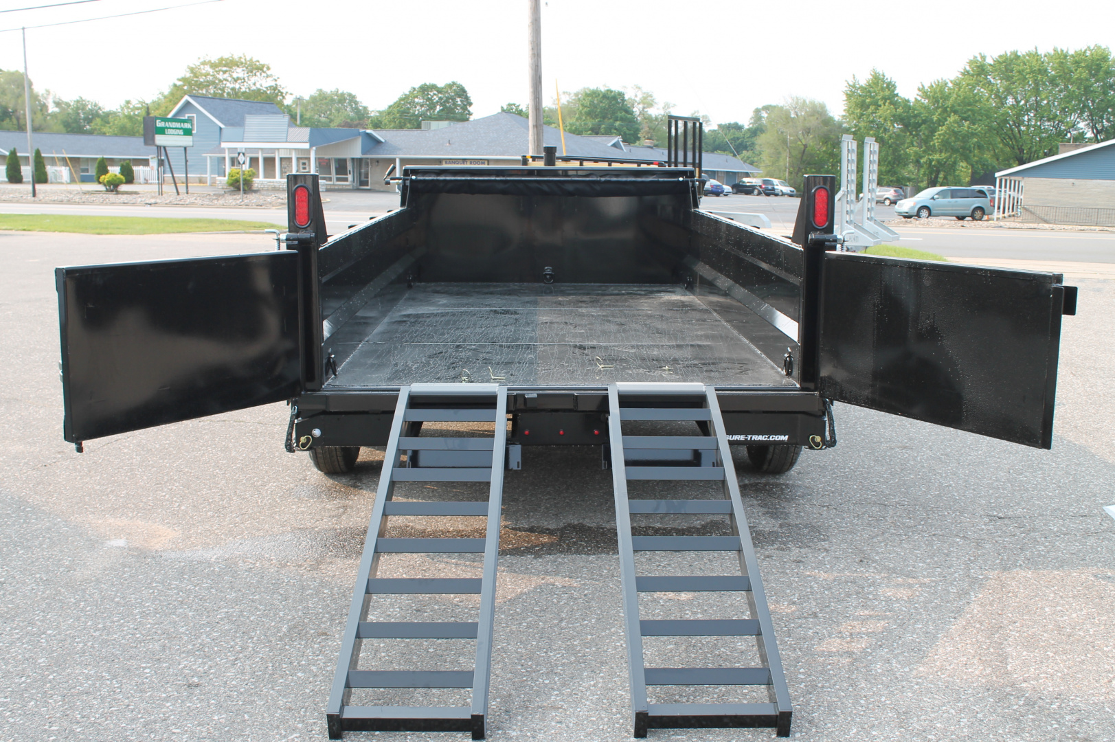 New 2025 Sure-Trac STBTL8214-BP-154 Dump Trailer