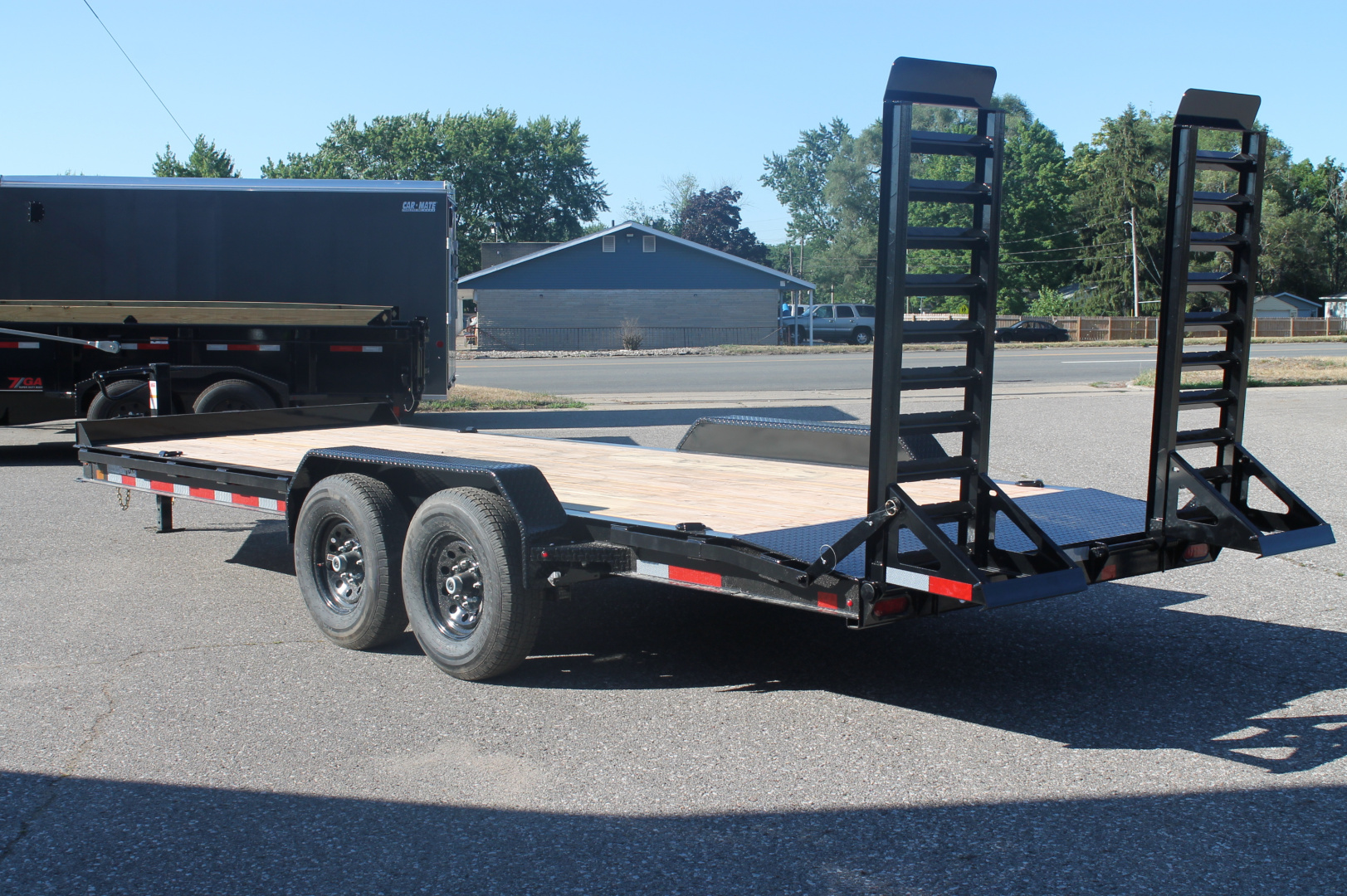 New 2025 Diamond C Trailers BASELINE HEQ207 20X82 Equipment Trailer
