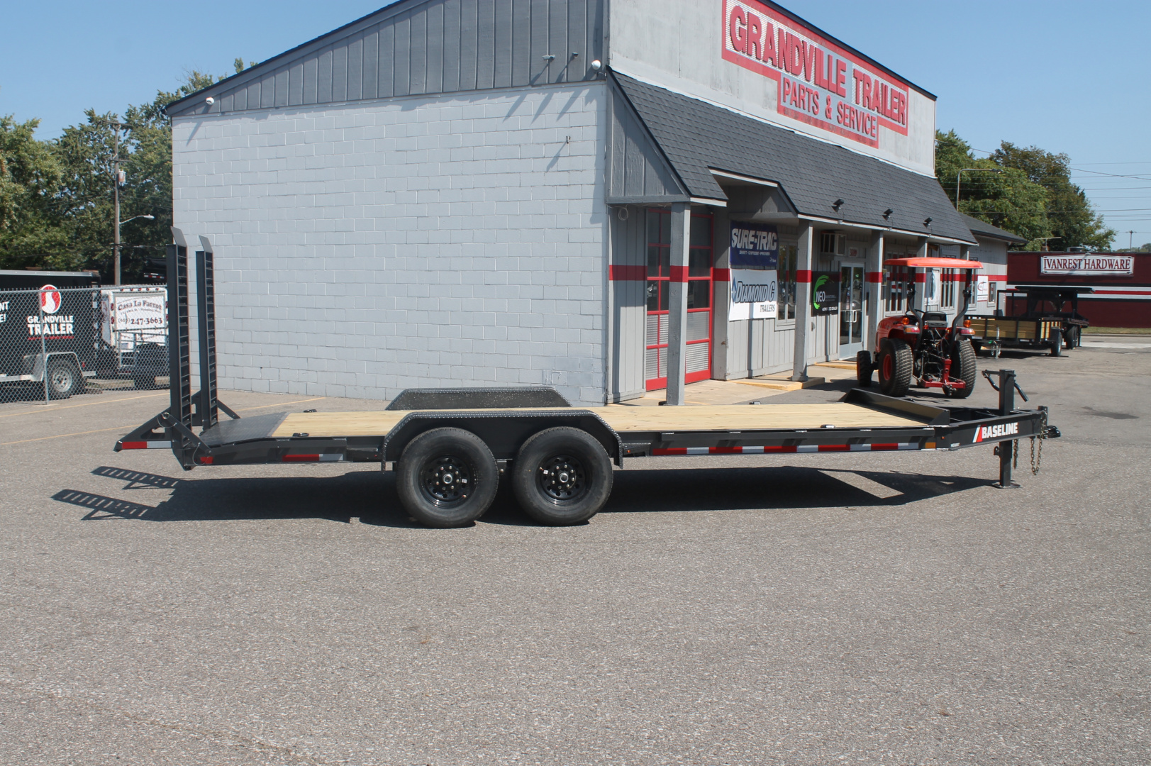New 2025 Diamond C Trailers BASELINE HEQ208 22X82 Equipment Trailer