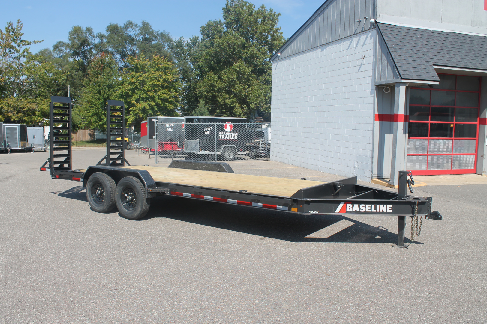 New 2025 Diamond C Trailers BASELINE HEQ208 22X82 Equipment Trailer