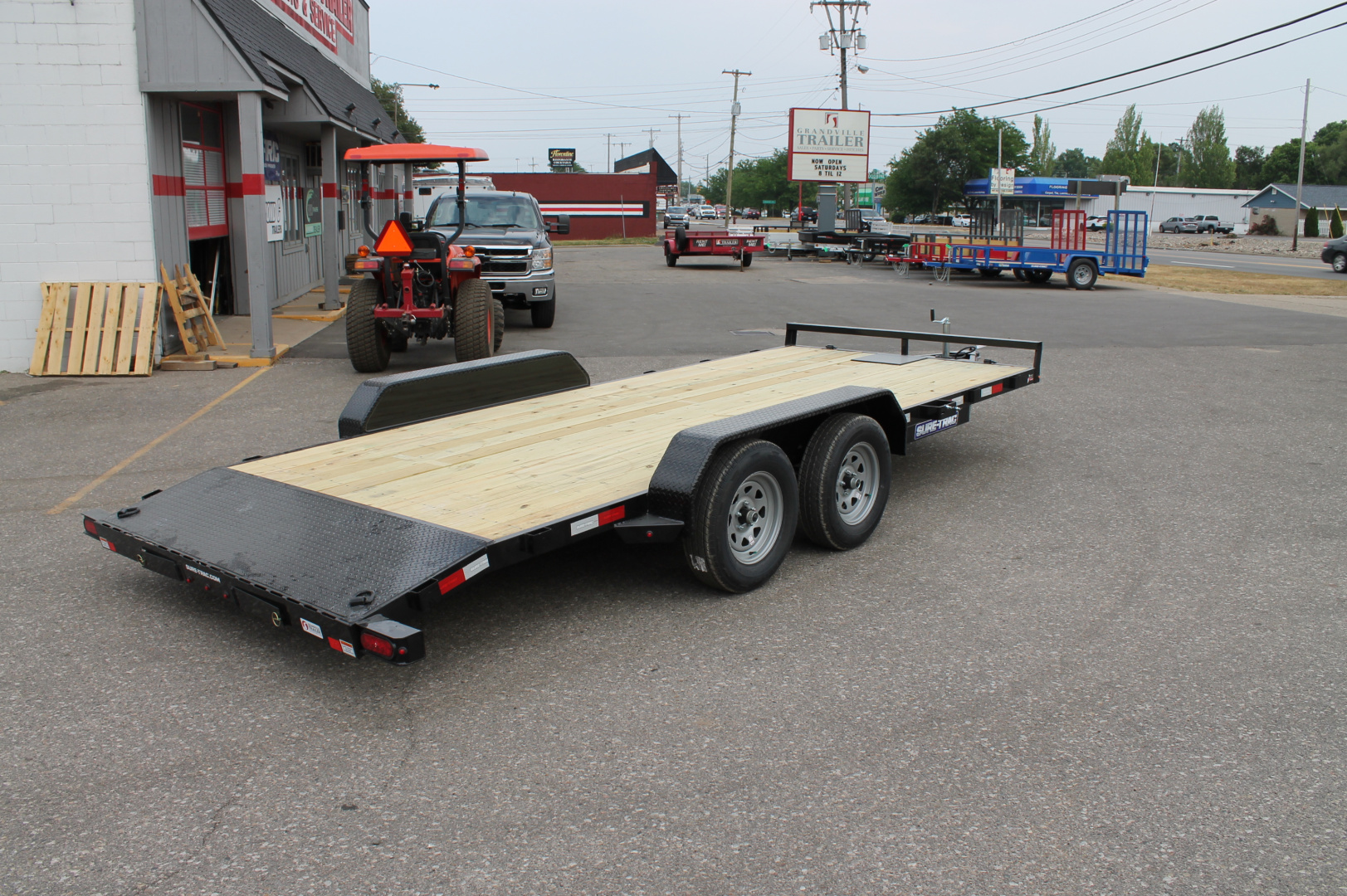 New 2026 Sure-Trac ST8218CHW-B-070 Car Hauler