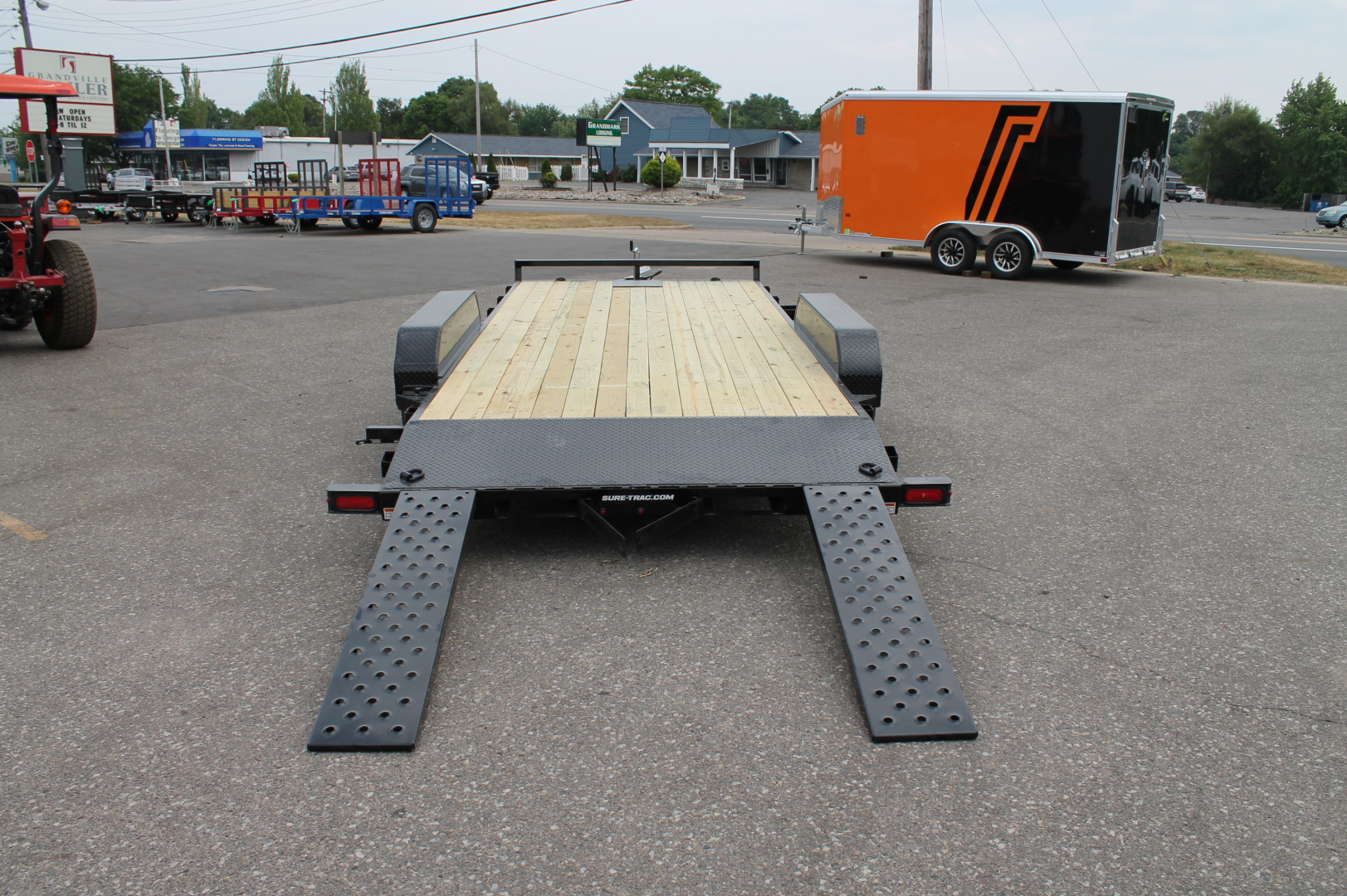 New 2026 Sure-Trac ST8218CHW-B-070 Car Hauler