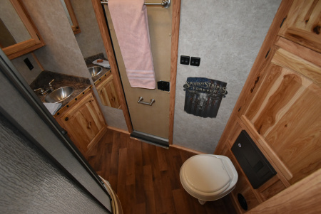 Used 2017 Hoosier 8313B Horse Trailer