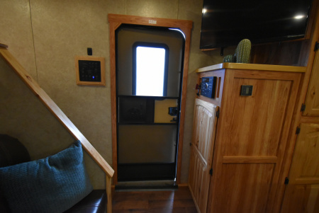 Used 2017 Hoosier 8313B Horse Trailer