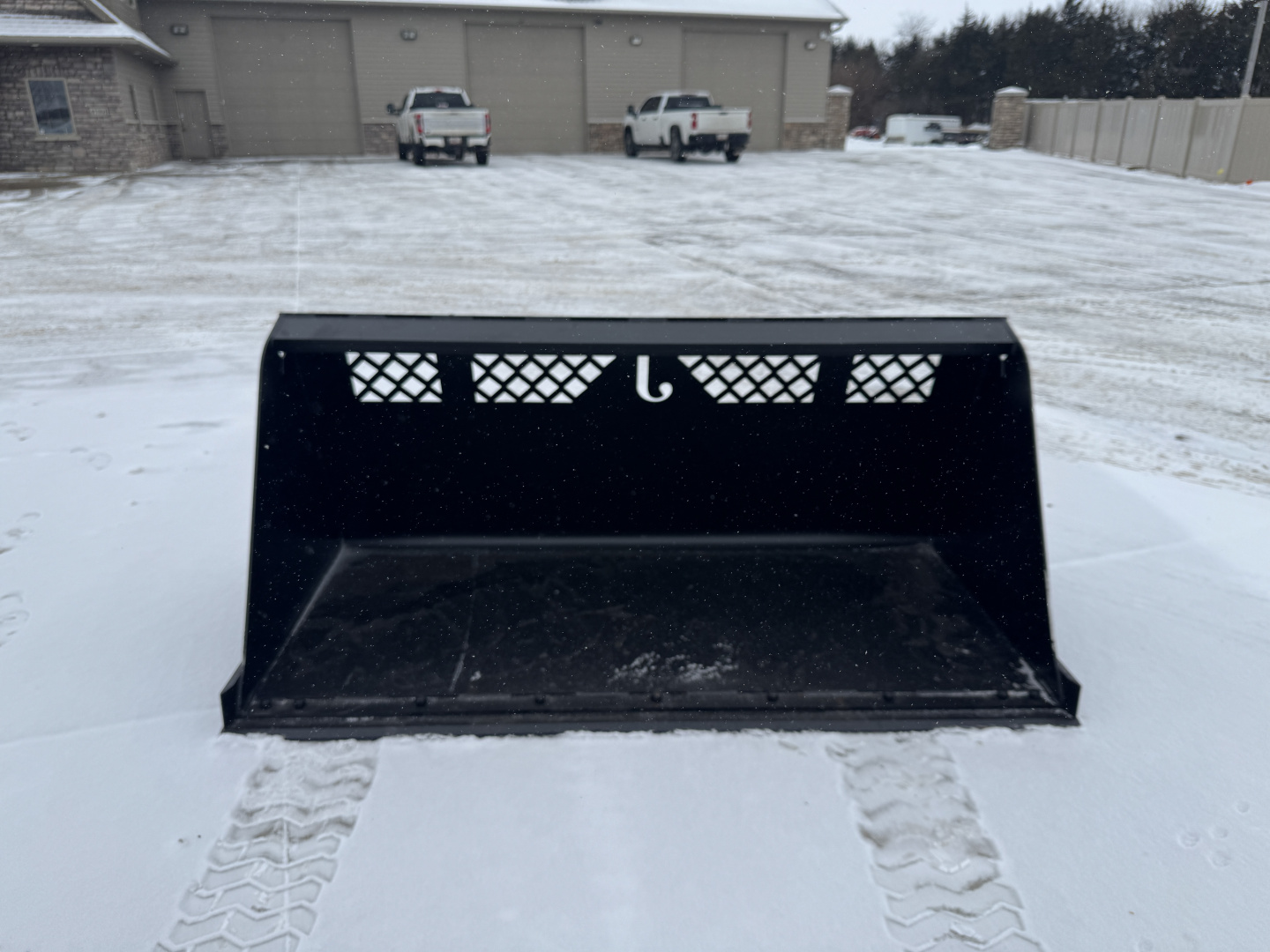 New 2026 Jenkins Iron and Steel 7' Snow Bucket Attachment