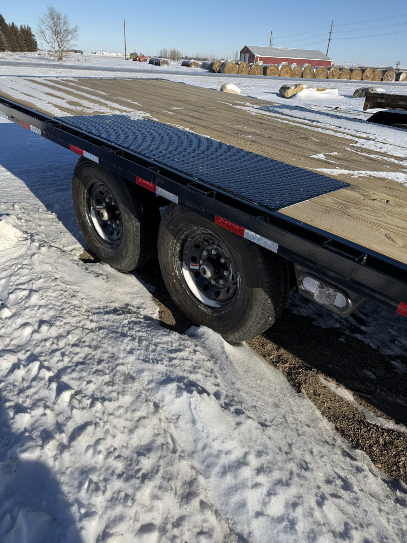 New 2026 Load Trail 102"X24' Deckover Trailer
