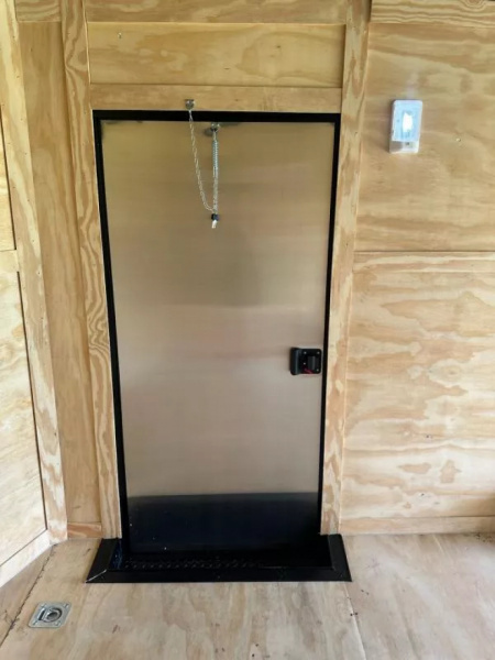 New 2026 Luxe 8.5x18 Car Hauler- 5200LB Torsion Axles -Blackout