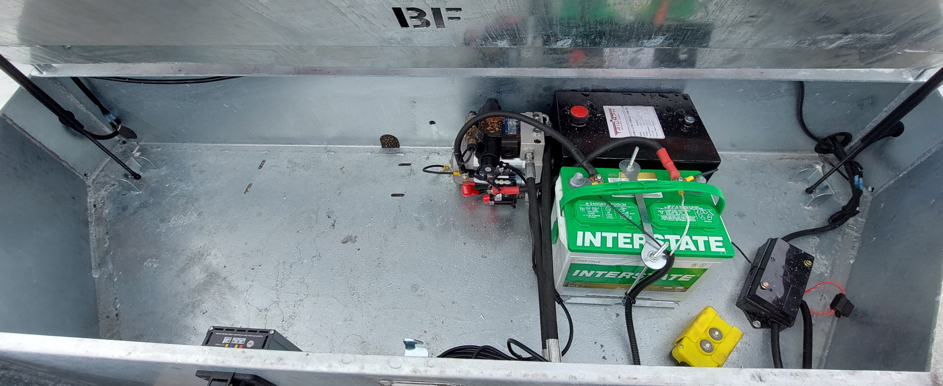 New 82X16 GALVANIZED GRAVITY TILT 7 K AXLES POWER JACKS ALSO AVAILABLE W/OUT POWER JACKS 2026 TRUMPH