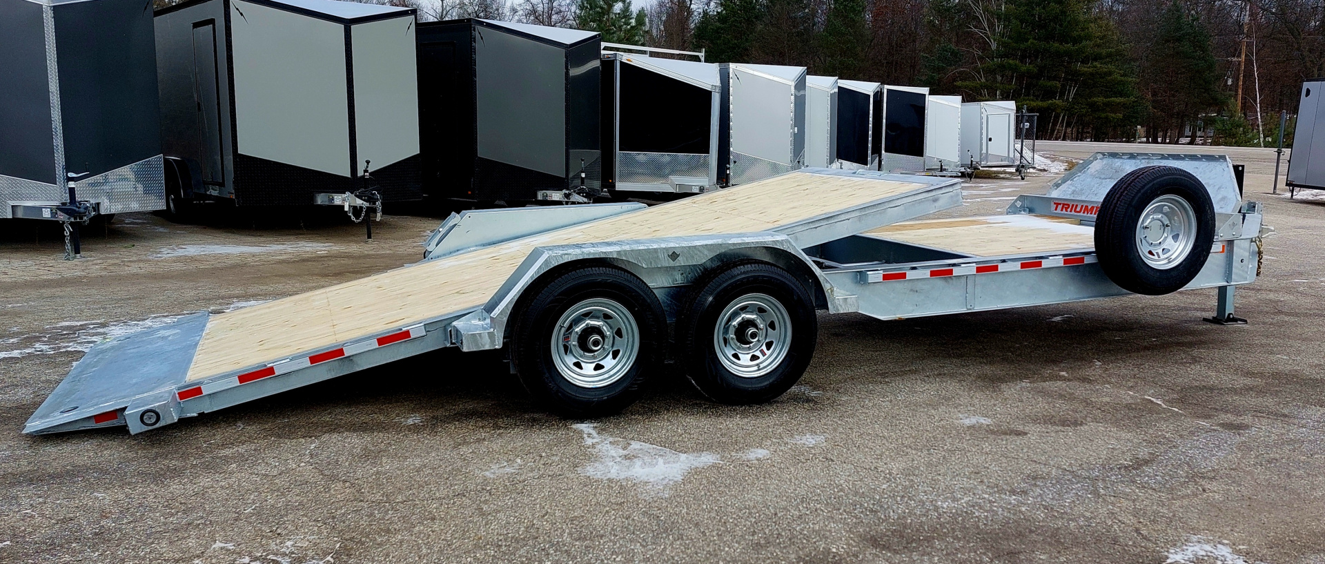 New 82X16 GALVANIZED GRAVITY TILT 7 K AXLES POWER JACKS ALSO AVAILABLE W/OUT POWER JACKS 2026 TRUMPH