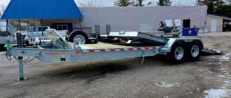 New 82X16 GALVANIZED GRAVITY TILT 7 K AXLES POWER JACKS ALSO AVAILABLE W/OUT POWER JACKS 2026 TRUMPH