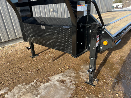 New 2026 PJ Trailers 26 Low Profile LS Gooseneck Trailer