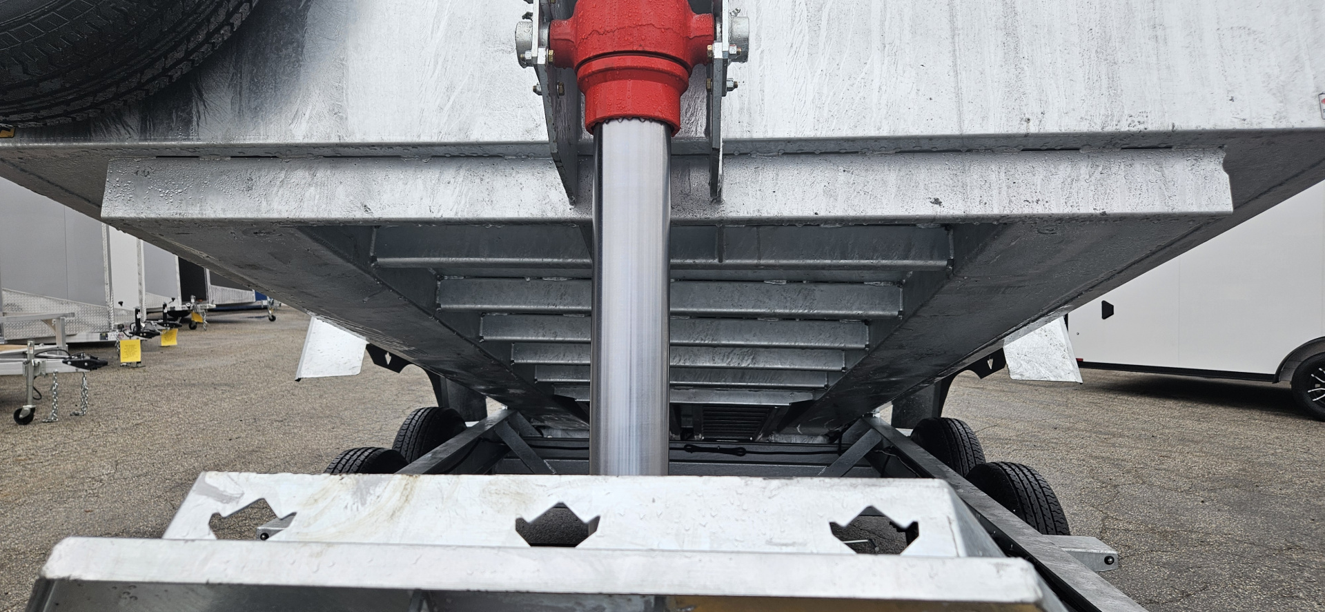 New 82" X 14' GALVANIZED DUMP 7 K AXLES 58" SIDES W/ WOOD RAMP & TARP INCLUDED 2026 TRIUMPH