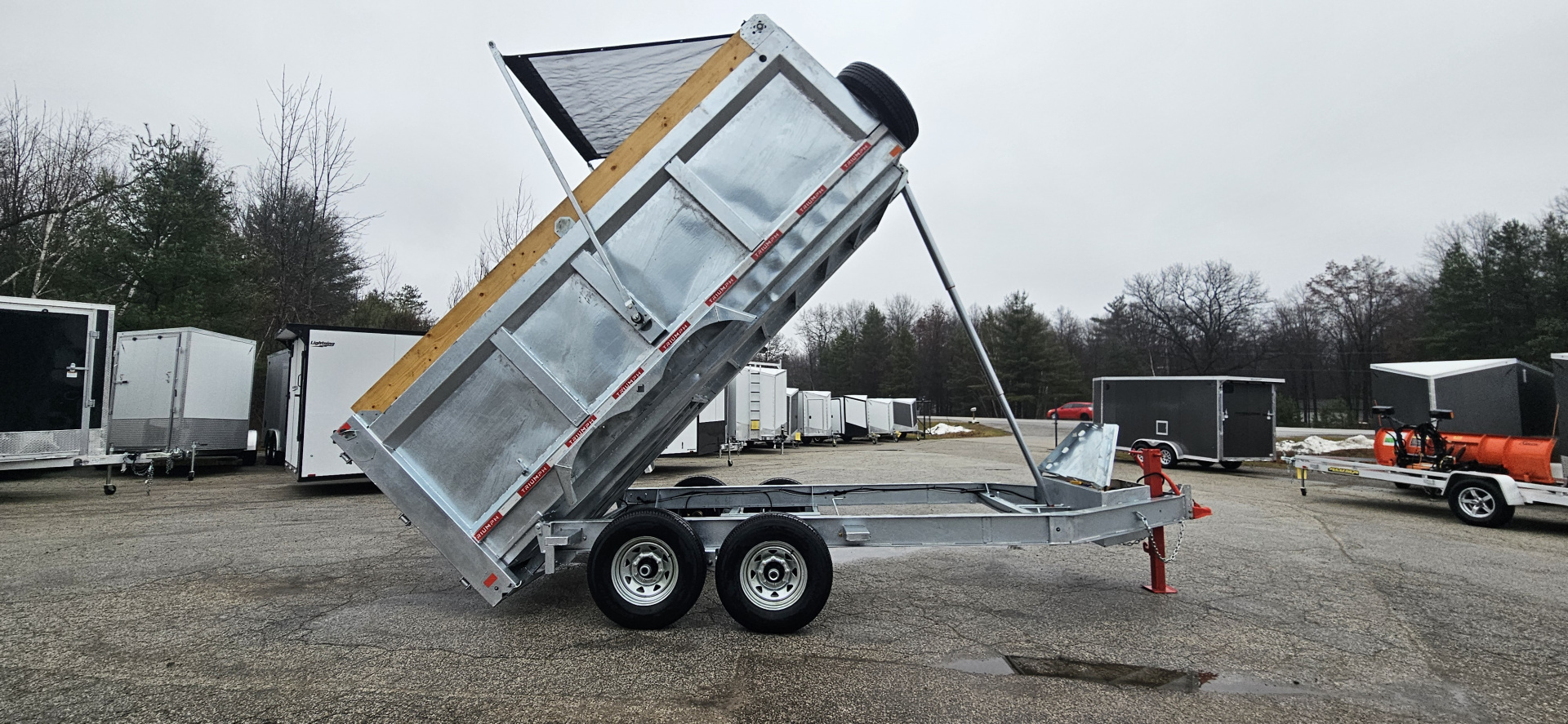 New 82" X 14' GALVANIZED DUMP 7 K AXLES 58" SIDES W/ WOOD RAMP & TARP INCLUDED 2026 TRIUMPH