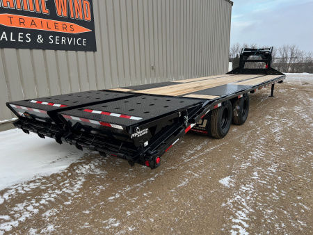 New 2026 PJ Trailers 30' LD Gooseneck 10K's Flatbed Trailer