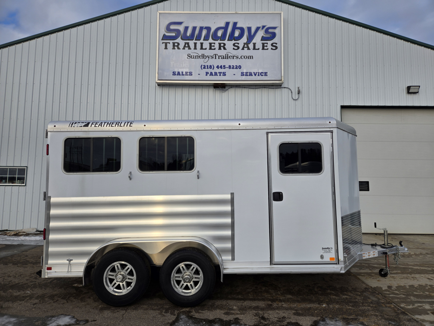 New 2026 Featherlite 2 Horse Trailer 9400