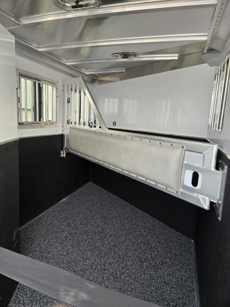 New 2026 Featherlite 2 Horse Trailer 9400