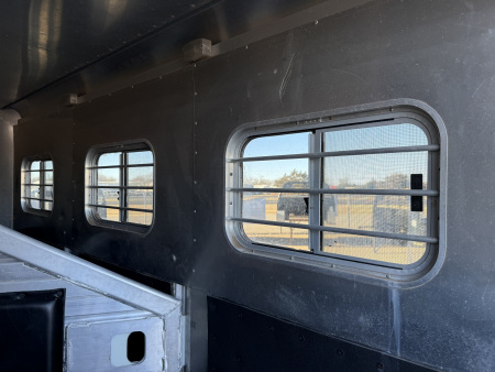 Used 1999 Featherlite Trailers 3 HORSE BUMPER PULL Horse Trailer