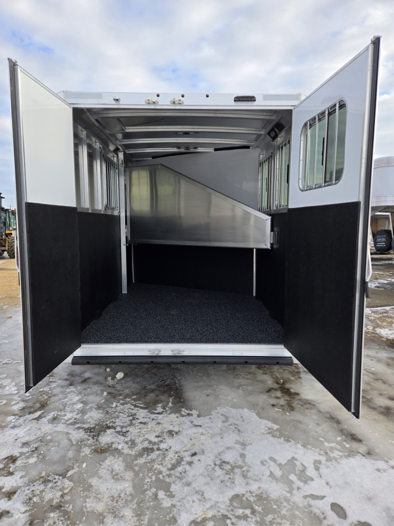 New 2026 Exiss 2 Horse XT Trailer