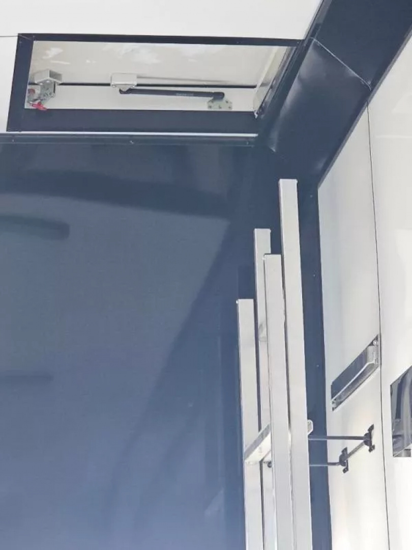 New 2025 United Trailers USH-8.526TR80 Stacker