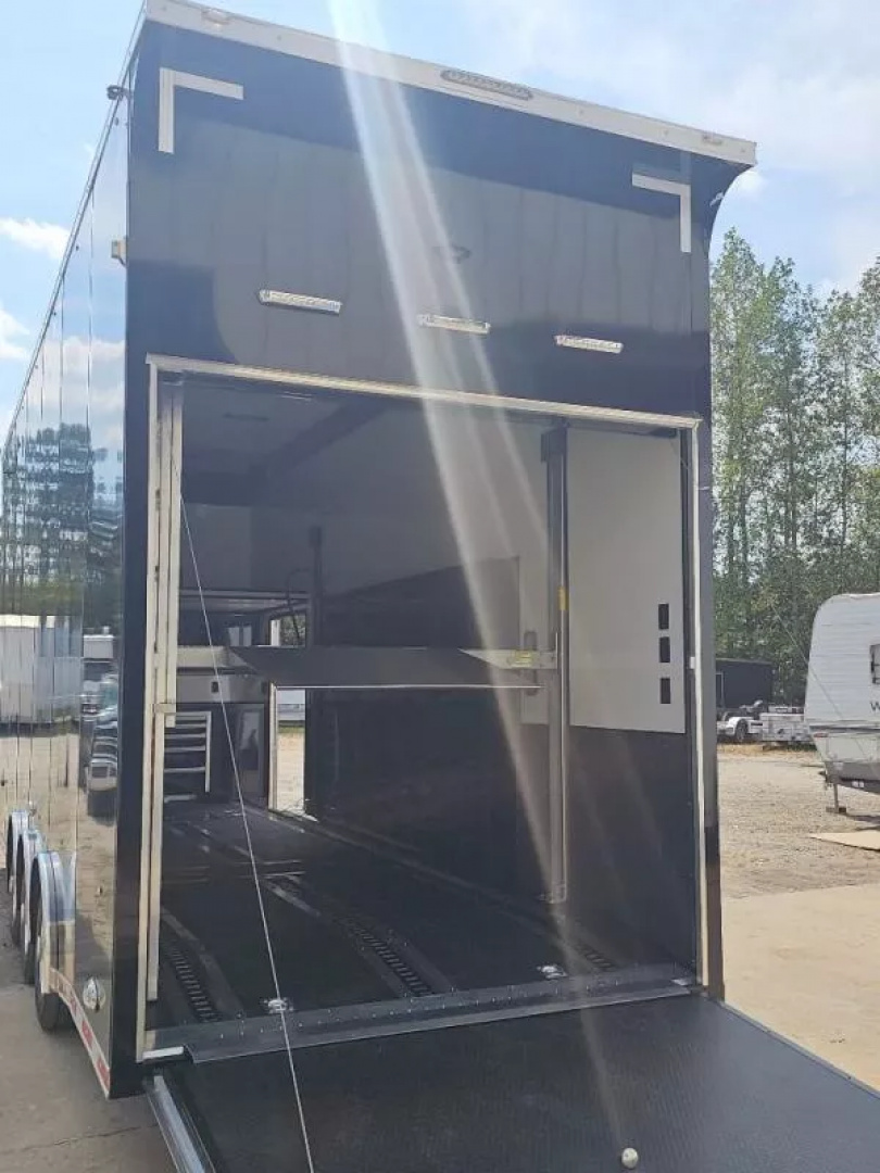 New 2025 United Trailers USH-8.526TR80 Stacker