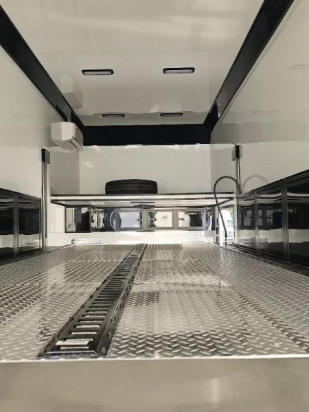 New 2025 United Trailers USH-8.526TR80 Stacker