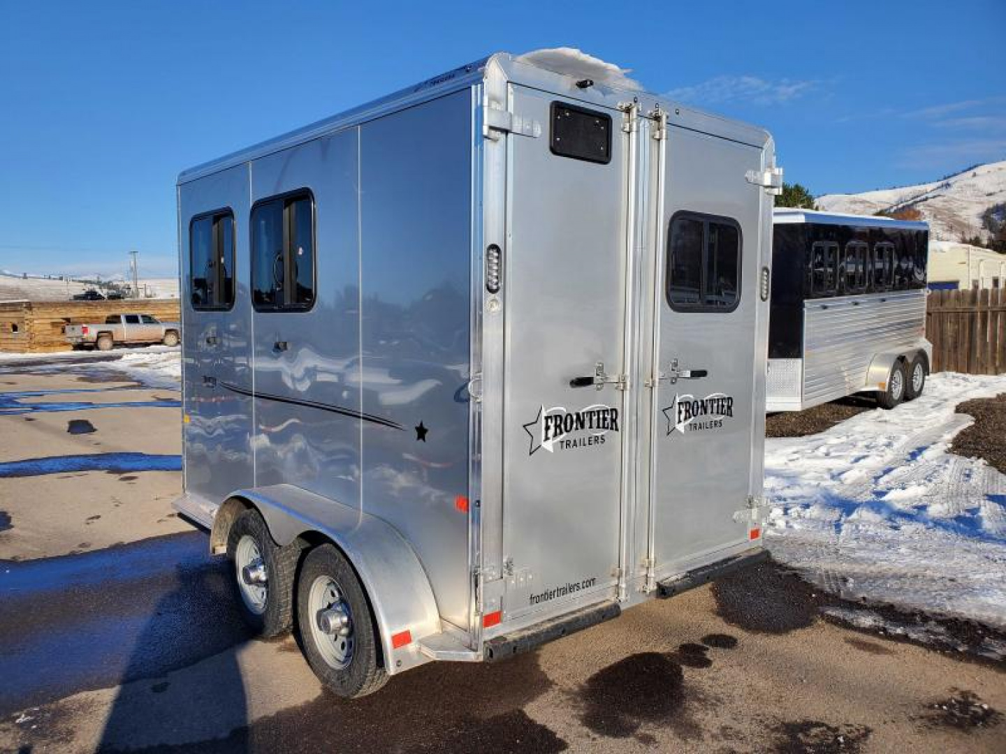 New 2023 Frontier Strider Lite 2 Horse Trailer 7'6" Tall