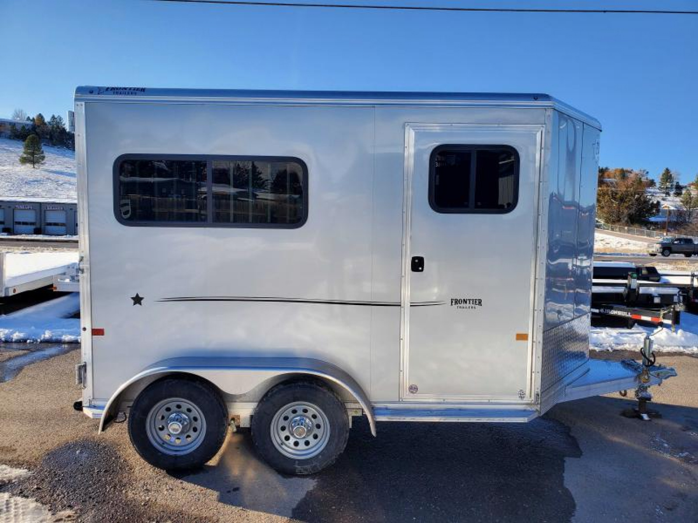 New 2023 Frontier Strider Lite 2 Horse Trailer 7'6" Tall