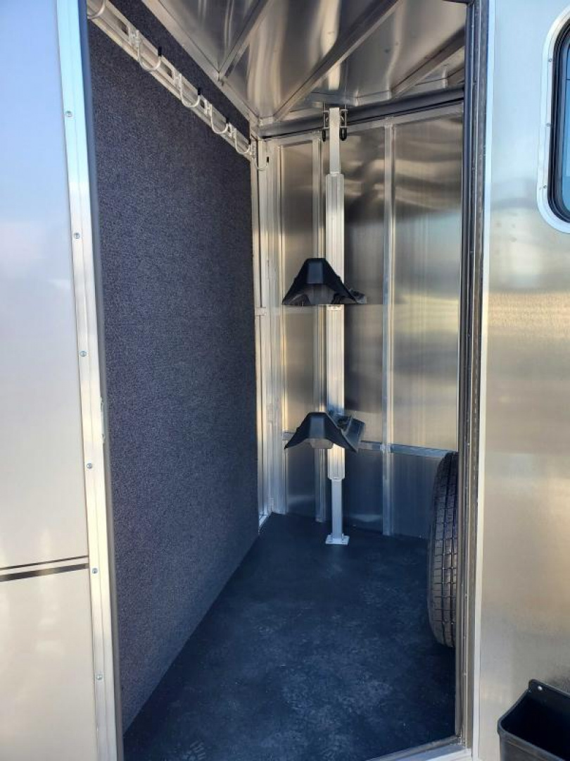New 2023 Frontier Strider Lite 2 Horse Trailer 7'6" Tall