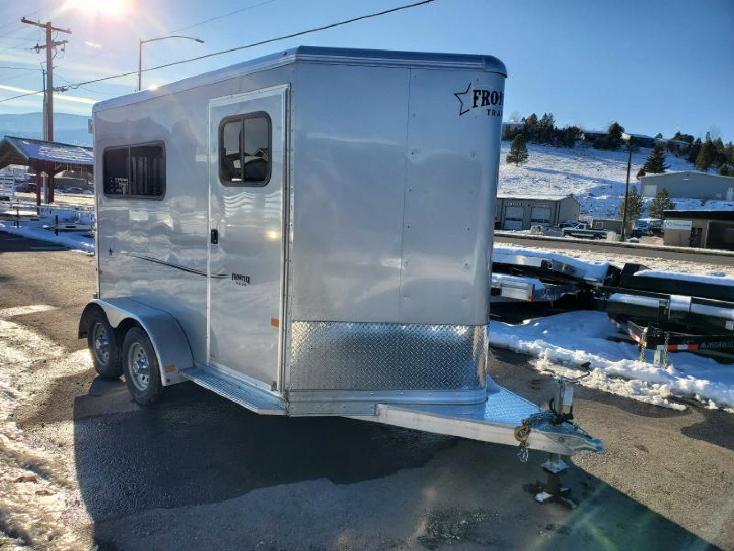 New 2023 Frontier Strider Lite 2 Horse Trailer 7'6" Tall