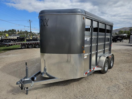 New 2025 Maverick 13' 2 Horse Trailer