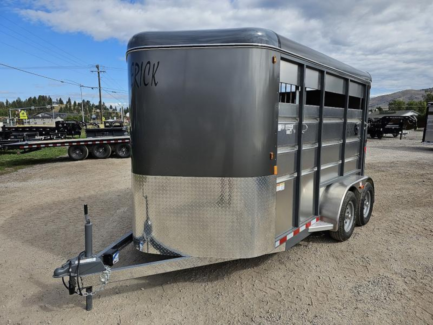 New 2025 Maverick 13' 2 Horse Trailer