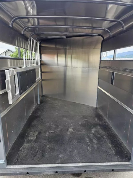 New 2026 Maverick 2 Horse Trailer