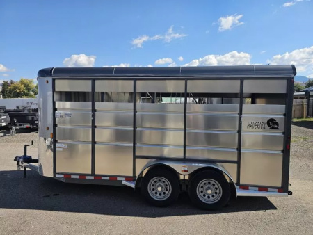 New 2026 Maverick 3 Horse Trailer