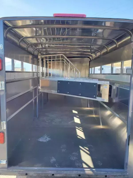 New 2026 Maverick 4 Horse Trailer