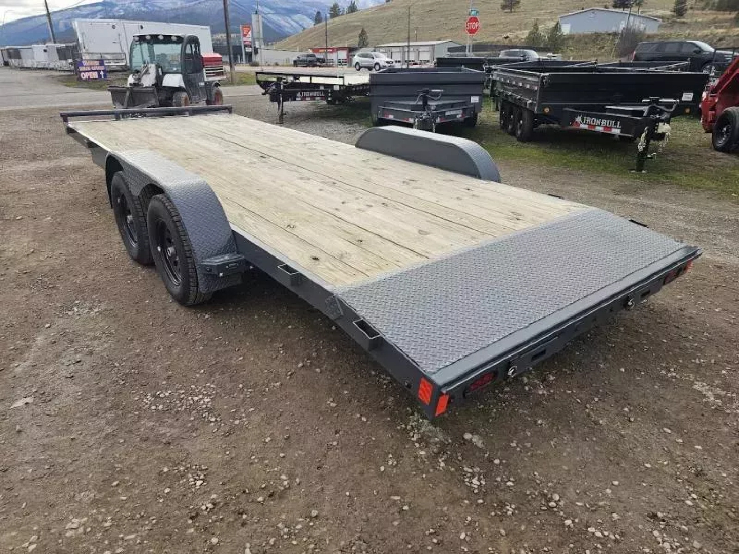 New 2026 Lamar 20' 7k Econo Car Hauler