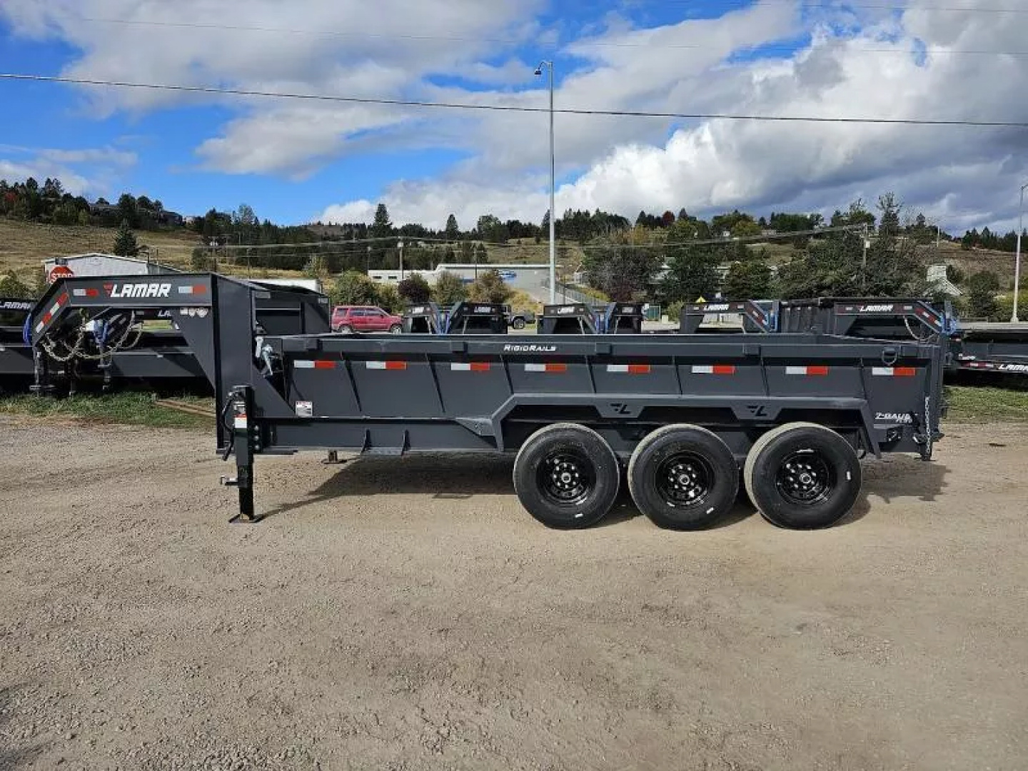 New 2026 Lamar 7x16 21k Gooseneck Dump Trailer