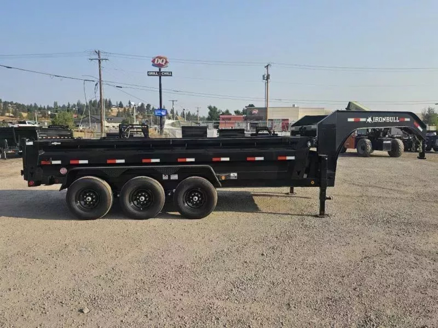 New 2026 Iron Bull 83"x16' 21k Gooseneck Dump Trailer