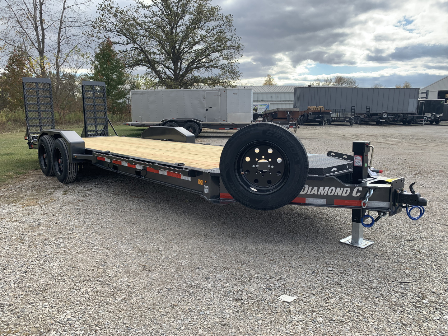 New 2026 Diamond C Trailers LPX208L22X80 (80" X 22') 18K (Pacesetter Ed.) Equipment Trailer