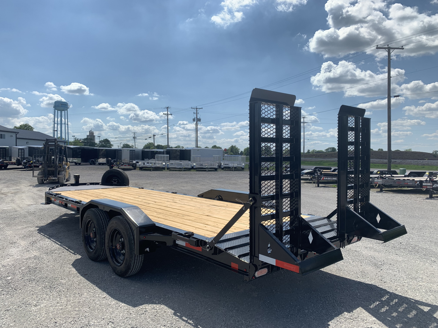 New 2026 Diamond C Trailers LPX208L20X82 (82" X 20') 18K Pacesetter Ed. Equipment Trailer
