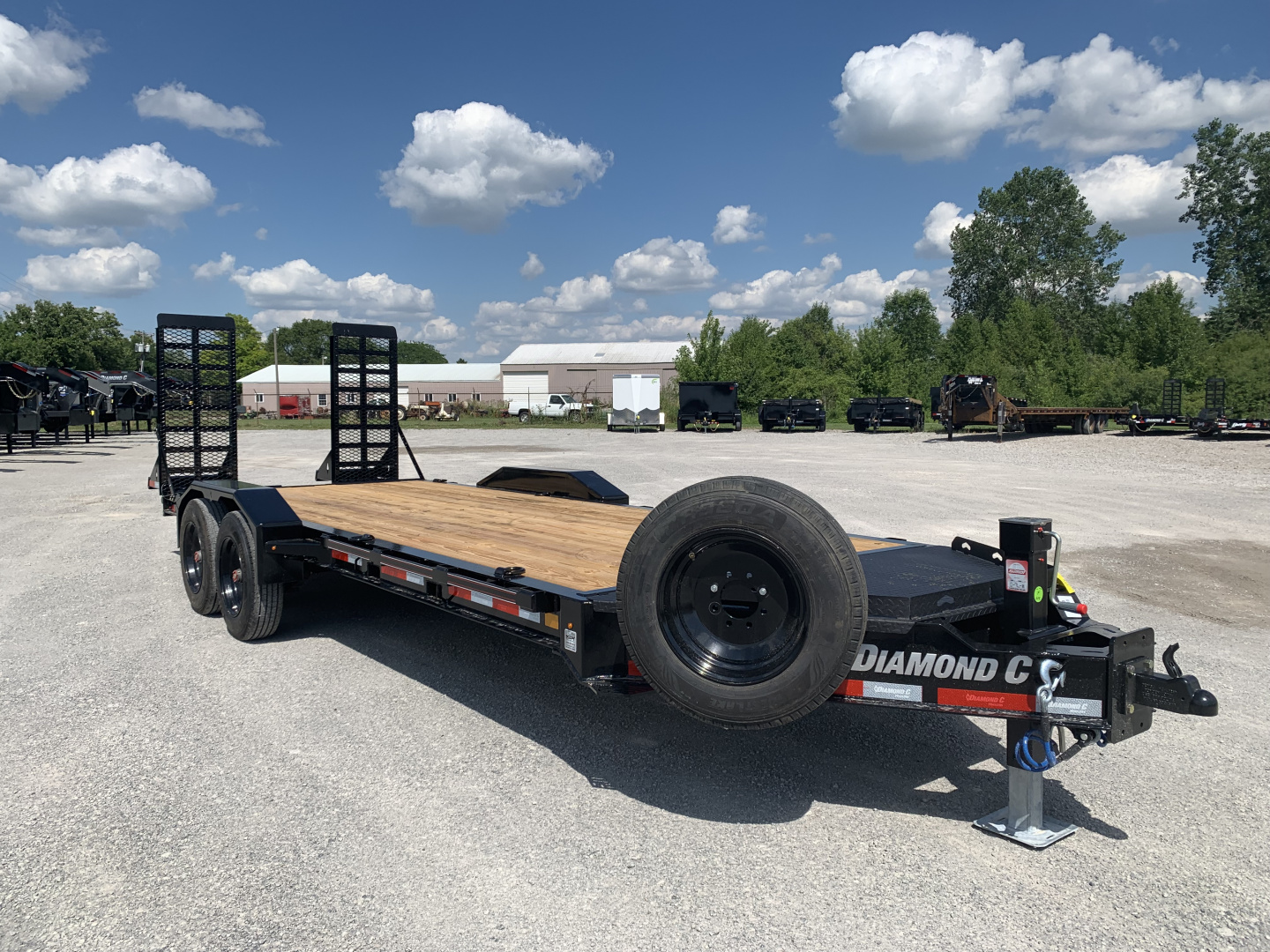 New 2026 Diamond C Trailers LPX208L20X82 (82" X 20') 18K Pacesetter Ed. Equipment Trailer